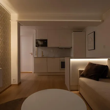 Apartment Luksurios Midt I